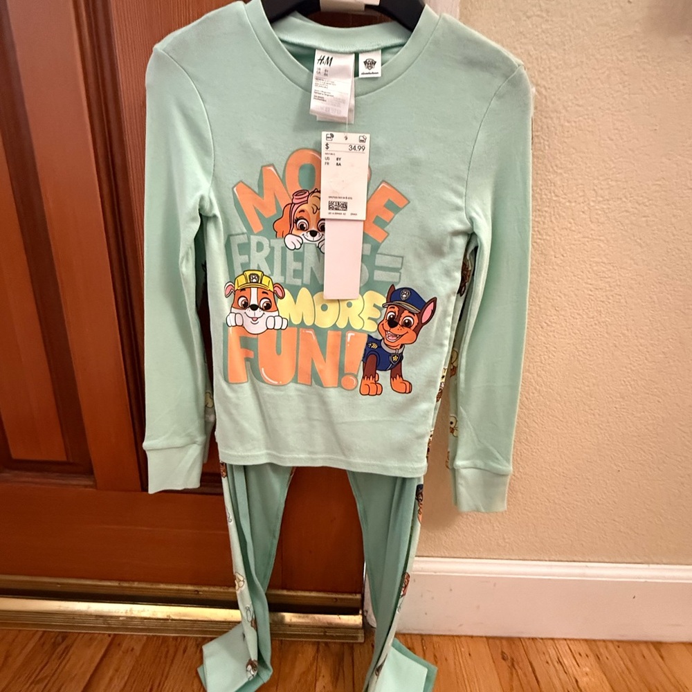 H&M Green Pajama Set Comfortable Sleepwear